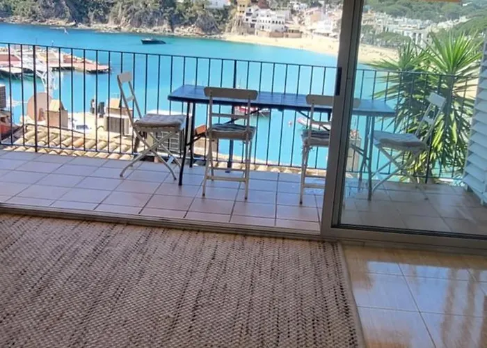 Luxury Apartment In Front Of The Sea
